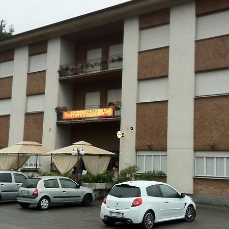 Albergo Cristallo Cittiglio Екстер'єр фото