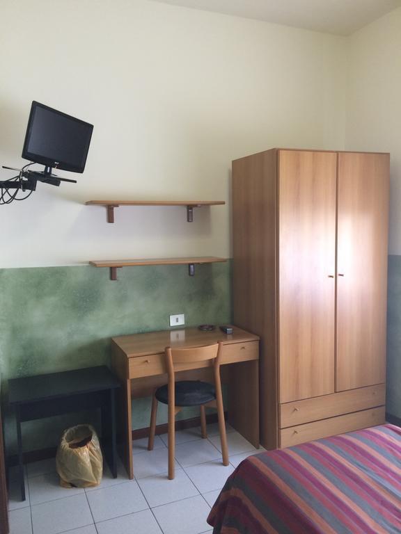 Albergo Cristallo Cittiglio Екстер'єр фото