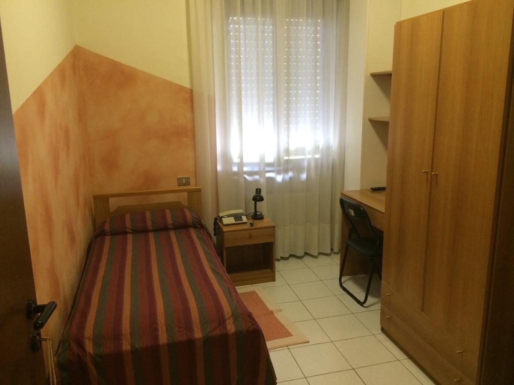 Albergo Cristallo Cittiglio Екстер'єр фото